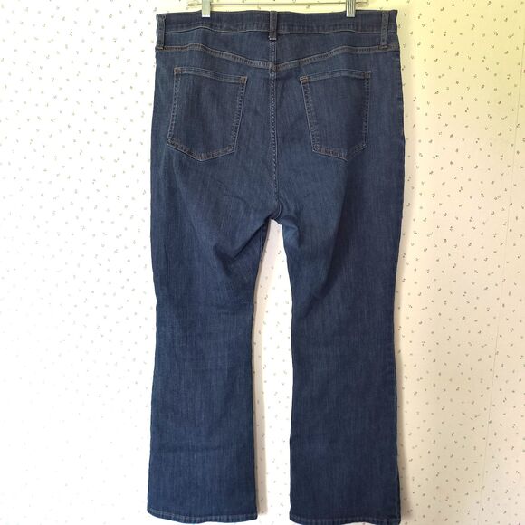 Banana Republic Jeans Womens 18* Blue Bootcut High Rise Stretch Classic Curvy - Picture 2 of 15